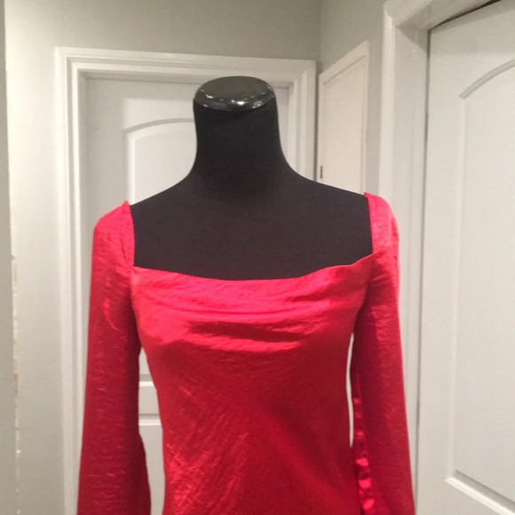 New- Princess Polly Satin Mini Dress * Color Red - Picture 10 of 12